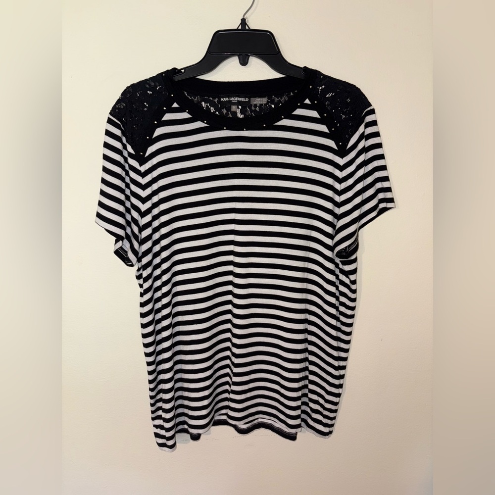 Karl Lagerfeld Lace Trim Top Size Women’s XL